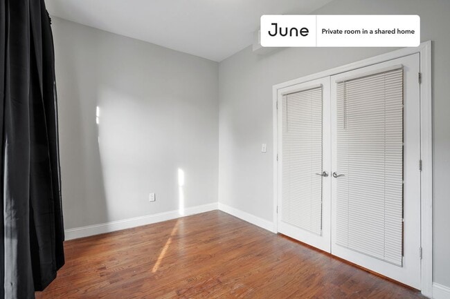 Photo - Room in Shared 4 bed/1 bath home Unidad A