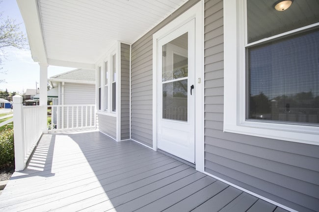 Photo - 140 Walnut St