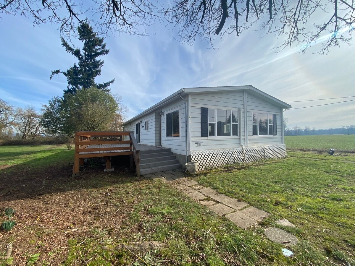 Photo - 13678 Myers Ln S