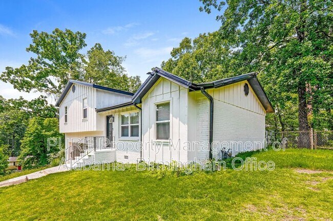 Photo - 1404 4th Pl NW