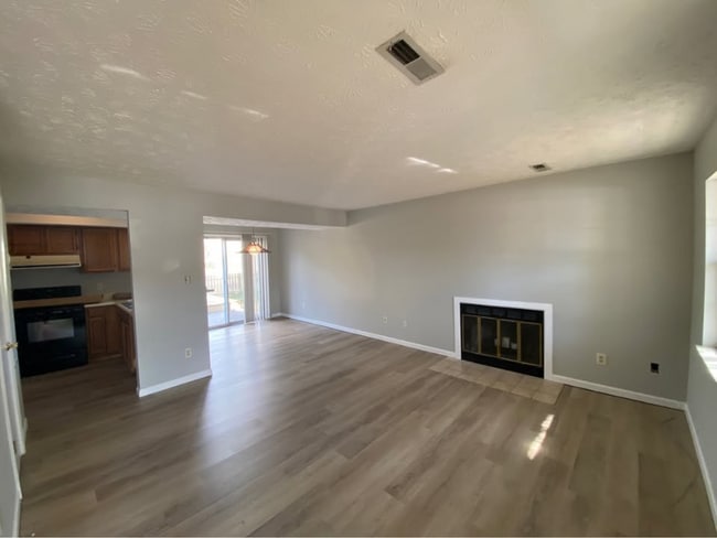 Photo - 9200 Shadymill Ln