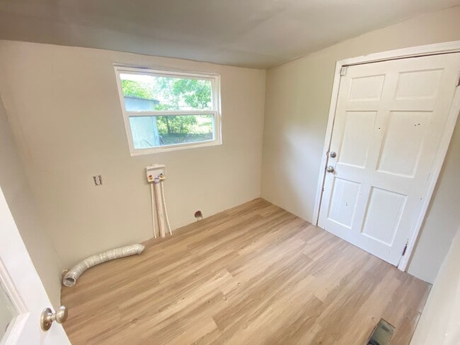 Photo - Fully Renovated 3bed/1ba House in 2021 located in North Kannapolis off Hwy 29