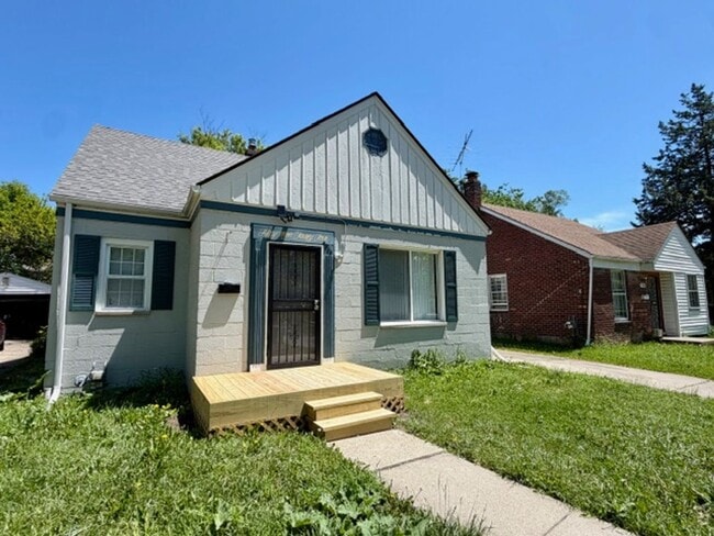 Photo - Beautiful 3 Bedroom 1 Bath Home For Lease