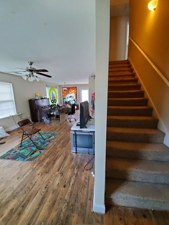 Photo - 352 Langston Chapel Rd