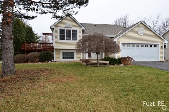 Building Photo - 3880 Stonebridge Dr N Rental