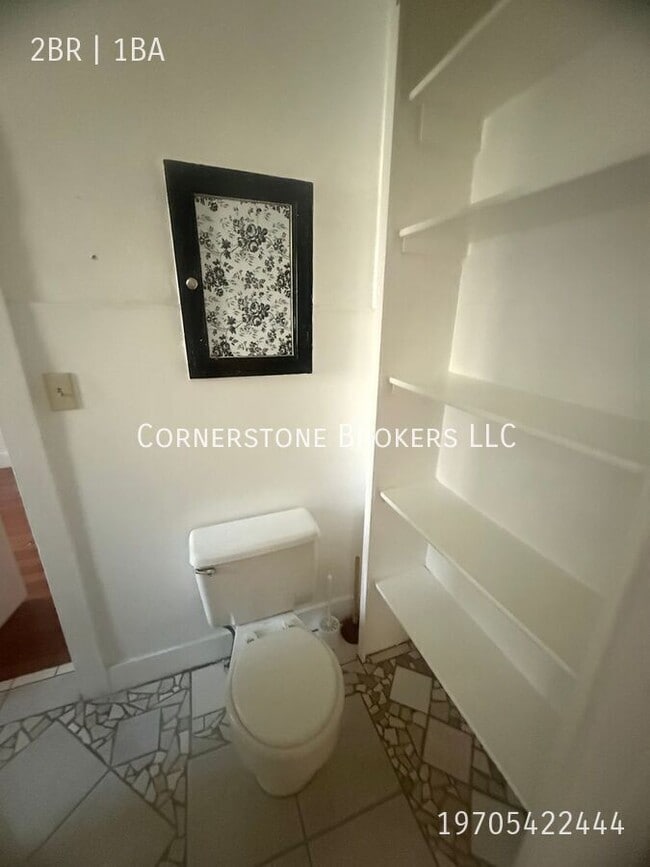 Photo - 816 Meeker St