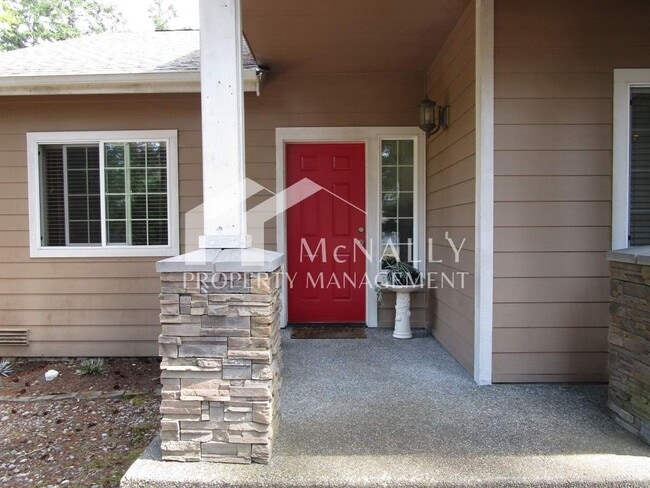 Photo - 3 Bedroom Home in Gig Harbor’s Minterwood