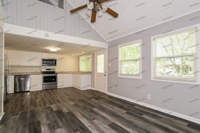 Photo - 2826 Dawnview Dr