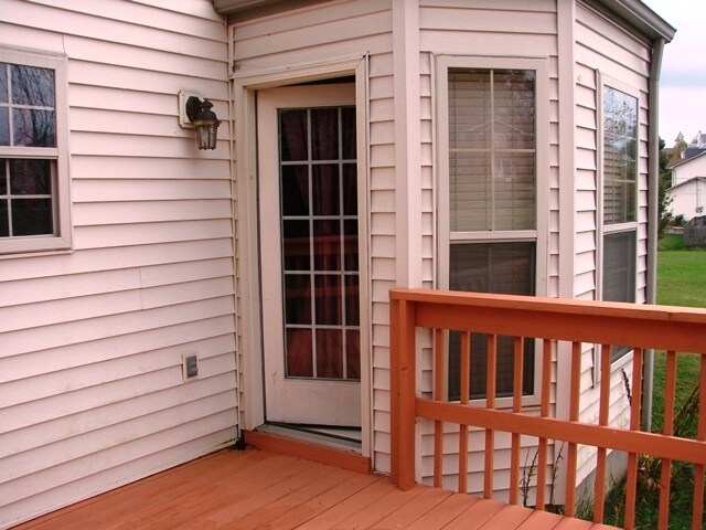 Photo - 110 Brendenwood Ct