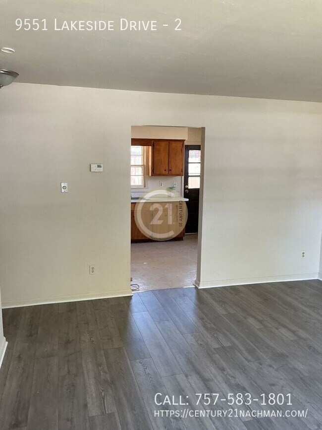 Photo - 9551 Lakeside Dr Unidad 2