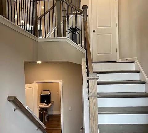 Photo - 705 Brecklin Ln