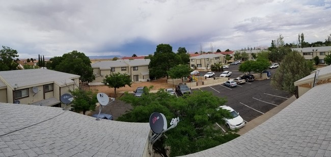 Photo - 1125 Grandview St