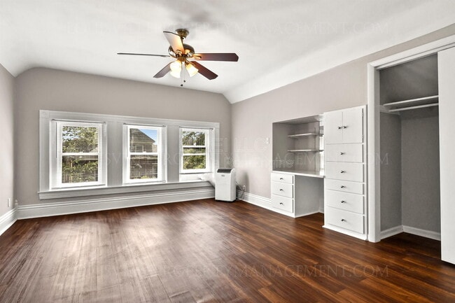 Photo - 319 W Lee St Unit 3