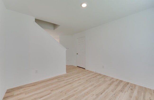 Photo - 11020 N Lake Mist Ln