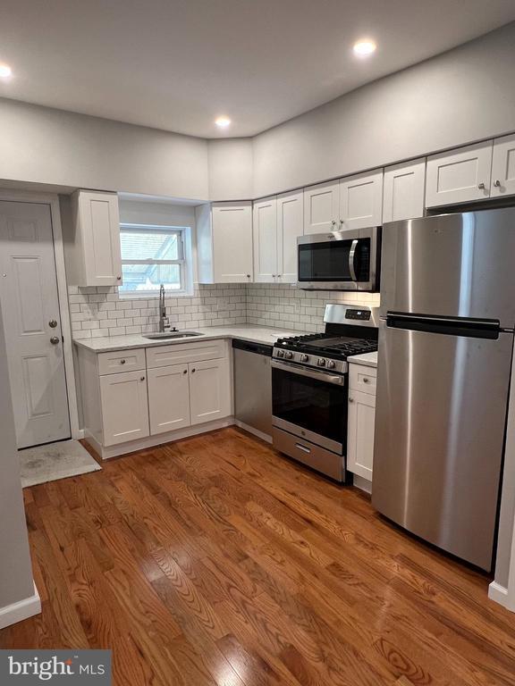 Photo - 3186 Agate St