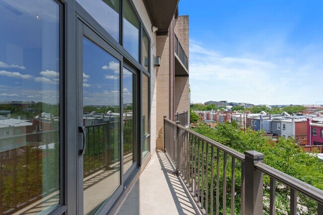 Photo - 1336 Belmont St NW Unit 201