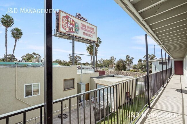 Photo - 824 47th St Unidad D