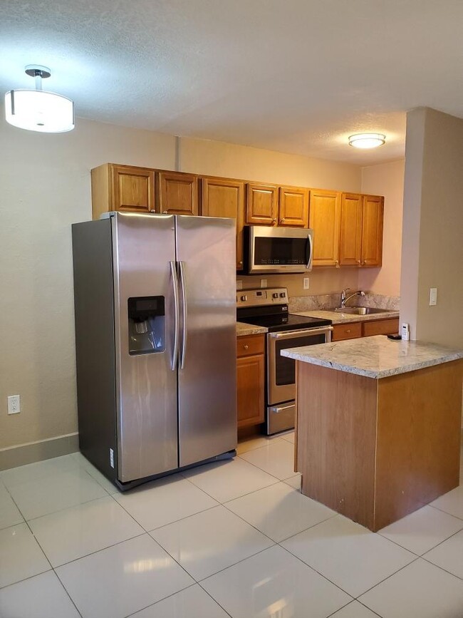 7901 SW 64th Ave Unit 22