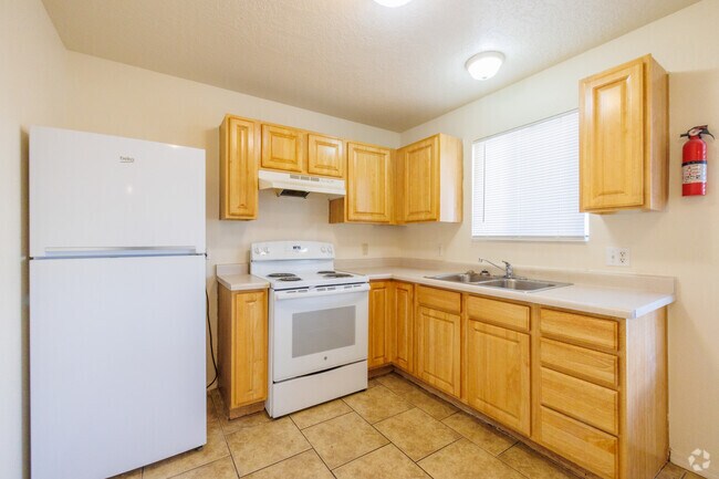 2BD, 1BA - 1,100SF - Kitchen