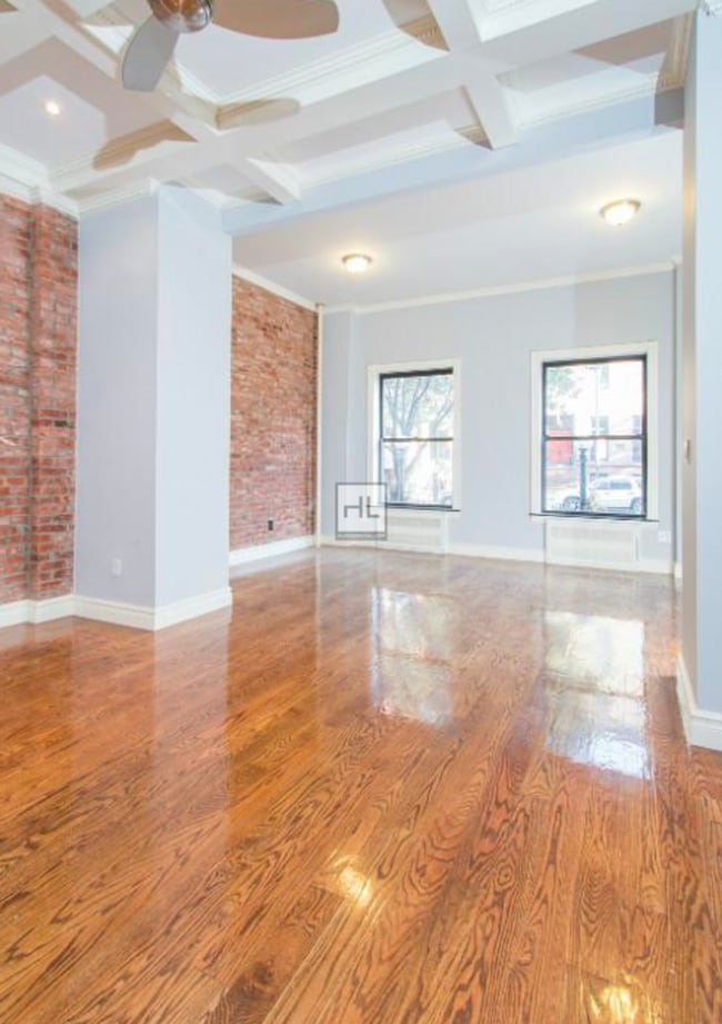 Photo - W 14TH ST. Unit 5B