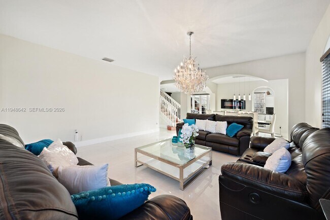 Photo - 1360 SW 142nd Ave