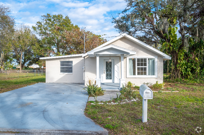 Building Photo - 210 Gandy St Rental