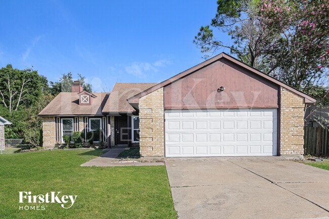 Building Photo - 717 Redbud Dr