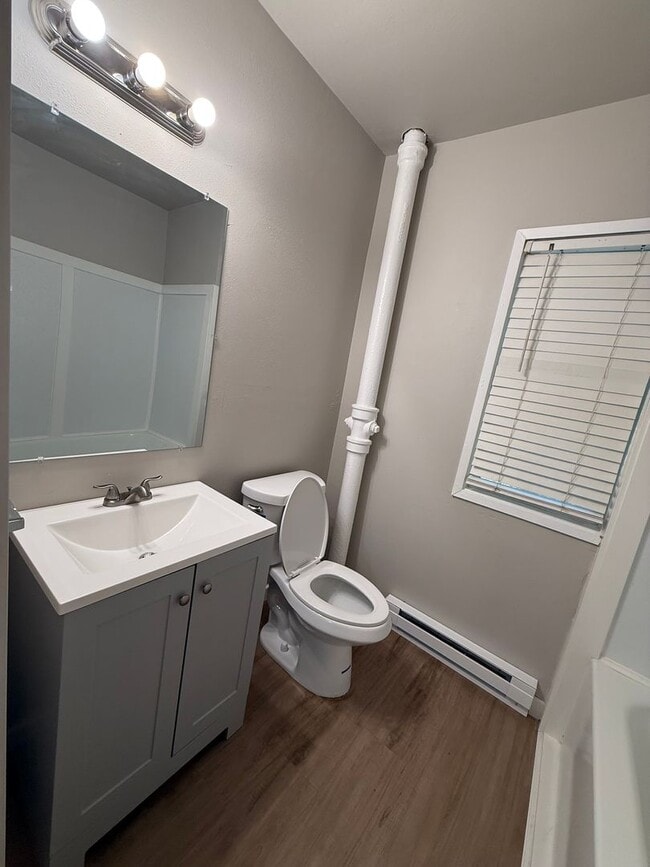Photo - 1624 W 6th Ave Unit Apt 2