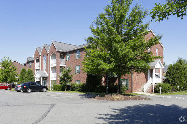 Devlin's Pointe Apartments - Allison Park, PA | ForRent.com