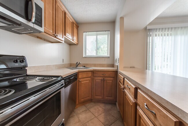 Photo - 2404 Ohio Ave