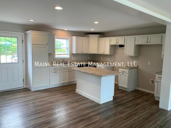 Photo - 2289 Union St Unit 3