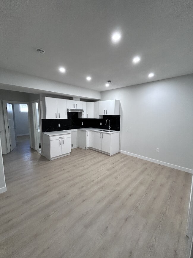 Photo - 5146 Kinney Wy SW