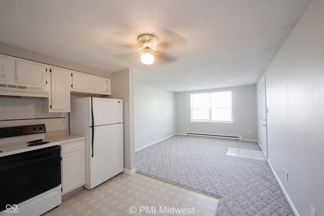 Photo - 1708 S Market St