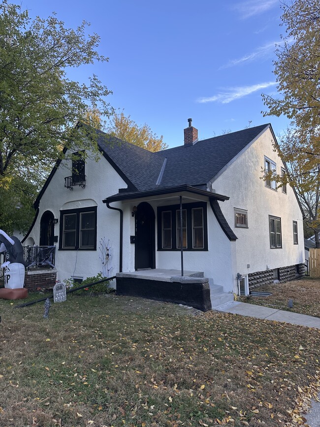 Photo - 718 Griggs St N Unit 718 Griggs St N