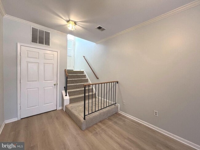 Photo - 1439 Nestlewood Ct