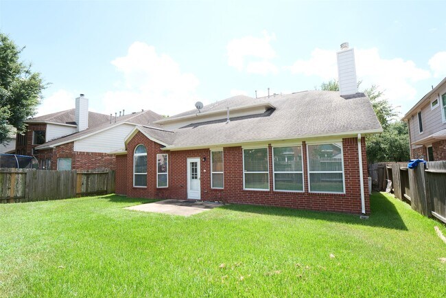 Photo - 6119 Lakenshire Falls Ln