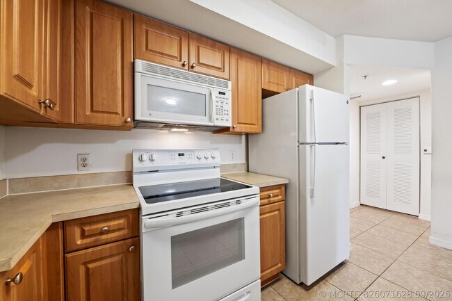 6777 Heritage Grande Unit 1107