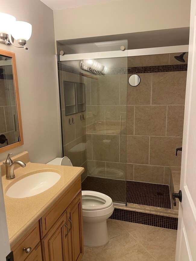 Master Bath - 3850 Estero Bay Ln Unit F10