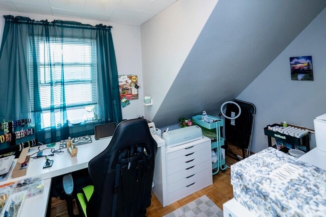 Bedroom #2 - 2211 E Holt Ave Unit 2211A