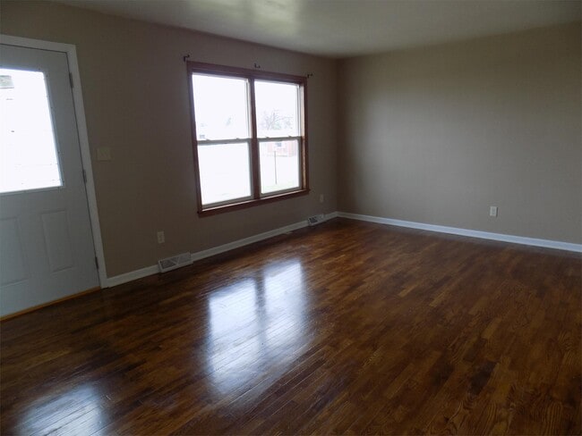 Photo - 1005 E North St