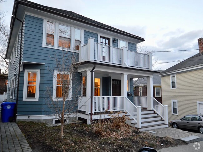 Building Photo - 7 Acron Rd Unit 1 Rental