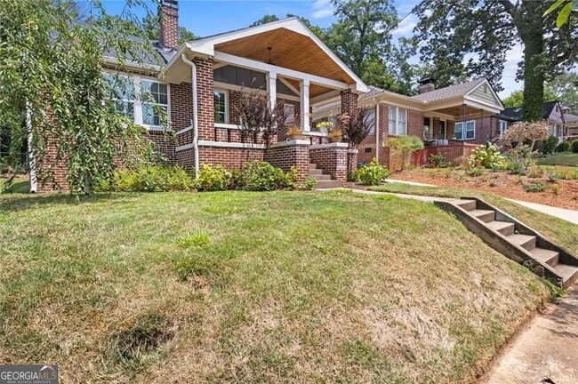Photo - 1183 Ewing Pl SW