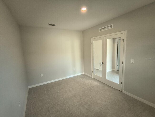 Photo - 45 Wellwood Ln