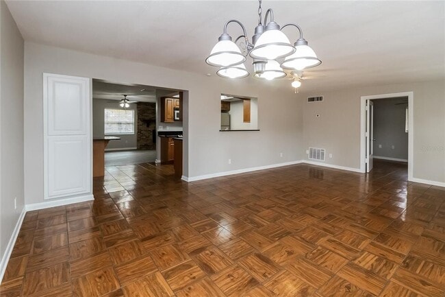 Photo - 5133 Oak Hill Dr