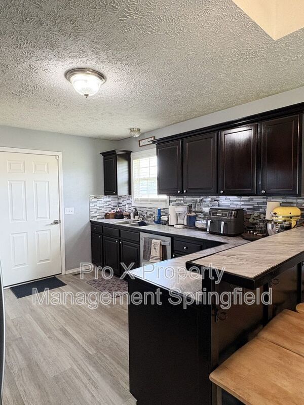 Photo - 4444 N Farm Rd 157