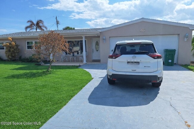 Building Photo - 279 Ellwood Ave