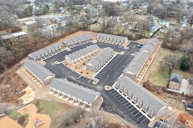 Building Photo - Old Towne Commons Rental