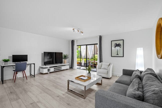 Photo - 123 Deer Creek Blvd Unit 123