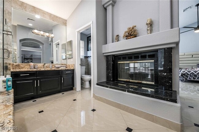 Photo - 1400 Castle Crest Dr