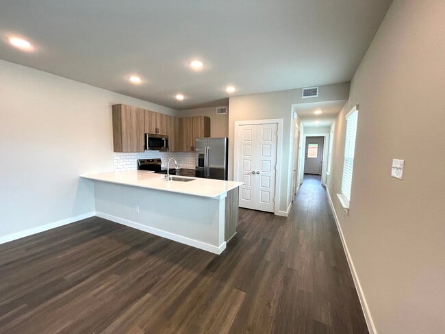 Building Photo - 1340 Co Rd 1106 Unit 4123 Rental
